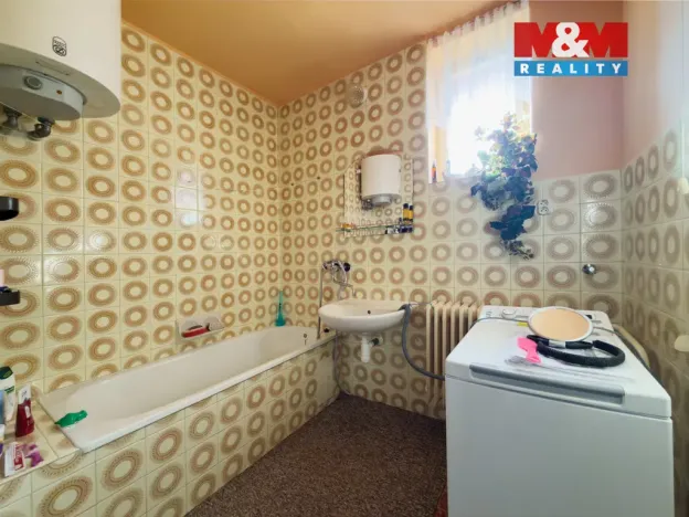 Prodej zemědělské usedlosti, Hrabyně, 214 m2