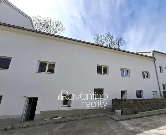 Pronájem ubytování, Brno, Cacovická, 329 m2
