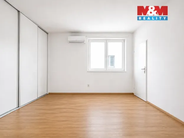 Pronájem kanceláře, Uherské Hradiště - Jarošov, Pivovarská, 25 m2
