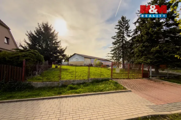 Prodej pozemku pro bydlení, Podluhy, 1040 m2