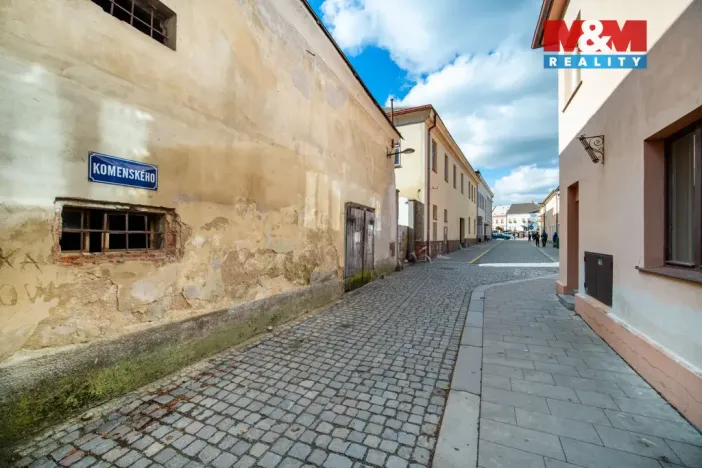Prodej obchodního prostoru, Polička - Polička-Město, Komenského, 476 m2