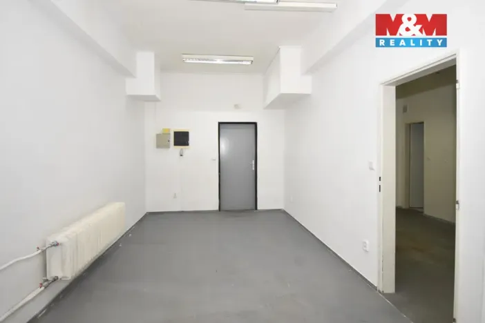 Pronájem obchodního prostoru, Ostrava - Hrabůvka, Tlapákova, 122 m2