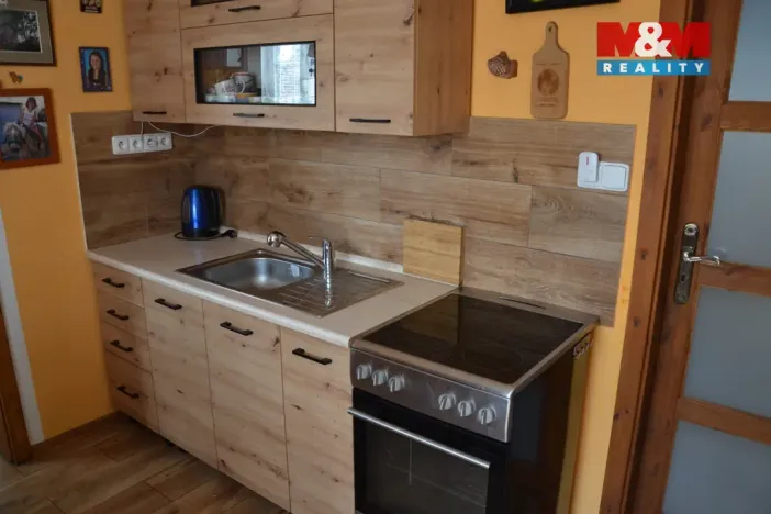 Prodej rodinného domu, Broumov - Olivětín, třída Soukenická, 140 m2