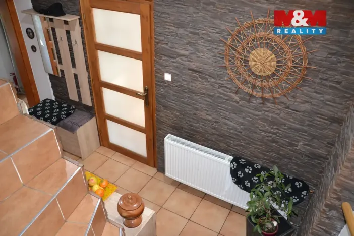 Prodej rodinného domu, Broumov - Olivětín, třída Soukenická, 140 m2