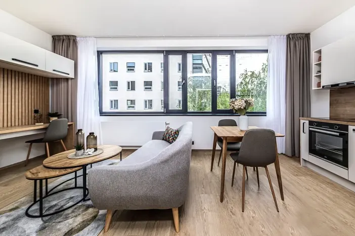Pronájem bytu 1+kk, Praha - Karlín, Pobřežní, 27 m2