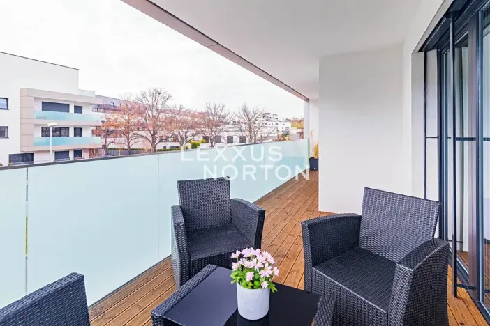 Pronájem bytu 2+kk, Praha - Jinonice, Kloudova, 58 m2