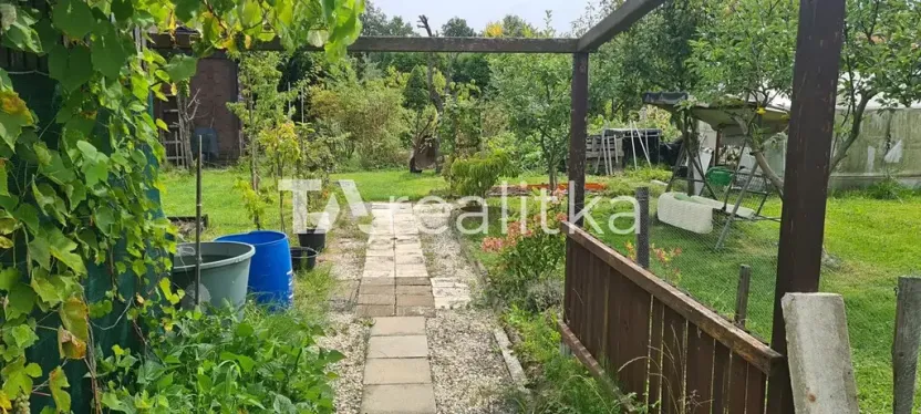 Prodej zahrady, Karviná, 402 m2