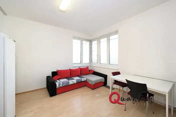 Pronájem kanceláře, Praha - Košíře, Plzeňská, 35 m2
