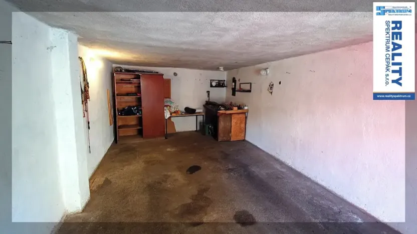 Pronájem garáže, České Budějovice, Klavíkova, 26 m2