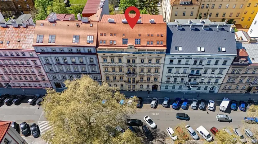 Prodej bytu 1+kk, Praha - Karlín, Peckova, 77 m2