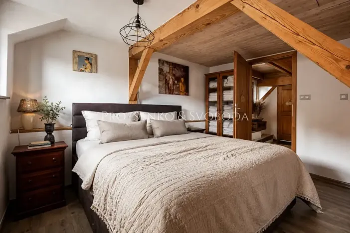 Prodej ubytování, Číměř, 650 m2