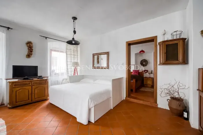 Prodej ubytování, Číměř, 650 m2