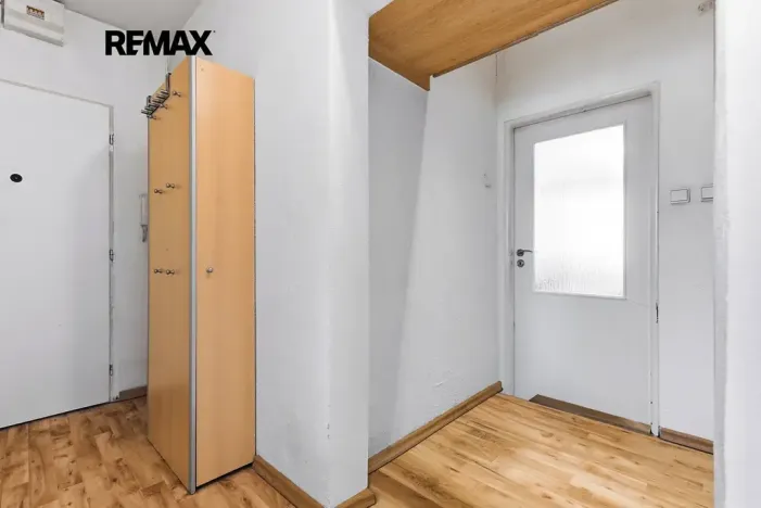 Prodej bytu 3+kk, Praha - Prosek, Vysočanská, 73 m2