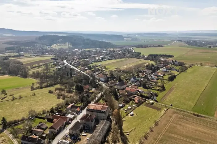Prodej vícegeneračního domu, Hředle, 206 m2