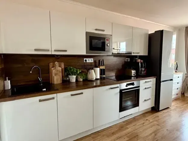 Prodej bytu 3+1, Nové Strašecí, Žižkovo náměstí, 70 m2