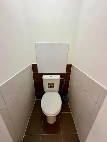 Prodej bytu 3+1, Nové Strašecí, Žižkovo náměstí, 70 m2