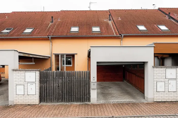 Prodej rodinného domu, Líbeznice, Okrajová, 117 m2
