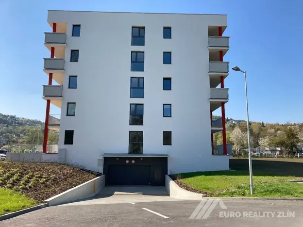 Pronájem bytu 1+kk, Zlín, Boněcký rybník, 38 m2