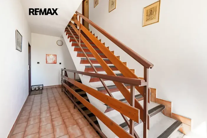 Prodej bytu 3+1, Hvozdnice, 83 m2