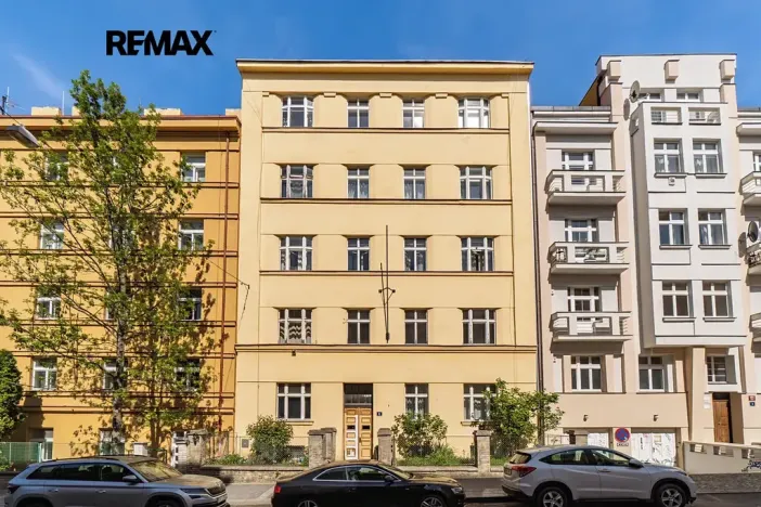Prodej bytu 3+1, Praha - Bubeneč, U zeměpisného ústavu, 111 m2