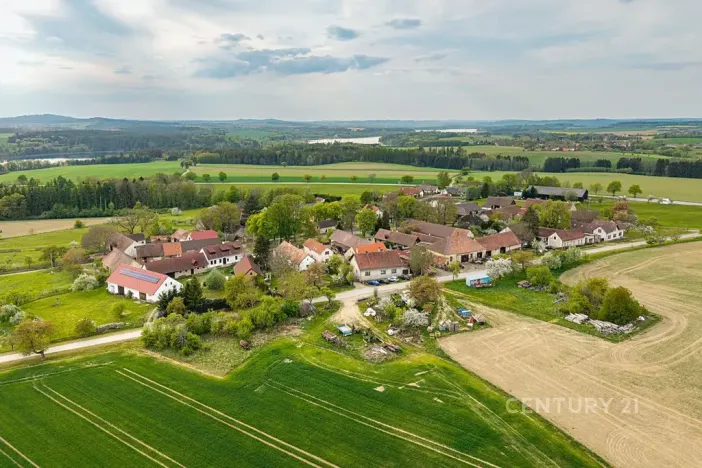 Prodej zemědělské usedlosti, Loket, 80 m2