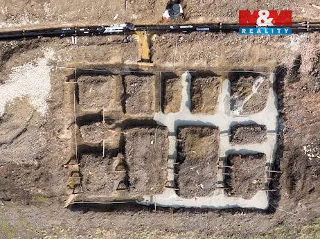Prodej bytu 2+kk, Ostrov, Hlavní třída, 56 m2