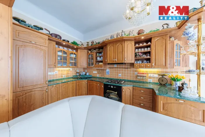 Prodej bytu 3+1, Karlovy Vary, Moskevská, 72 m2