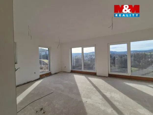 Prodej rodinného domu, Jince, 176 m2