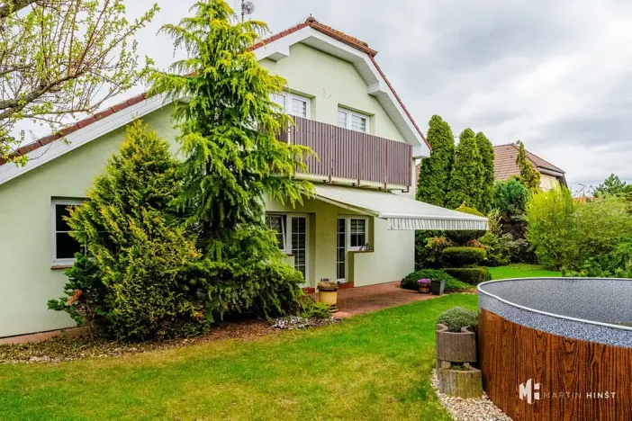 Prodej rodinného domu, Měšice, Na Rejdišti, 237 m2