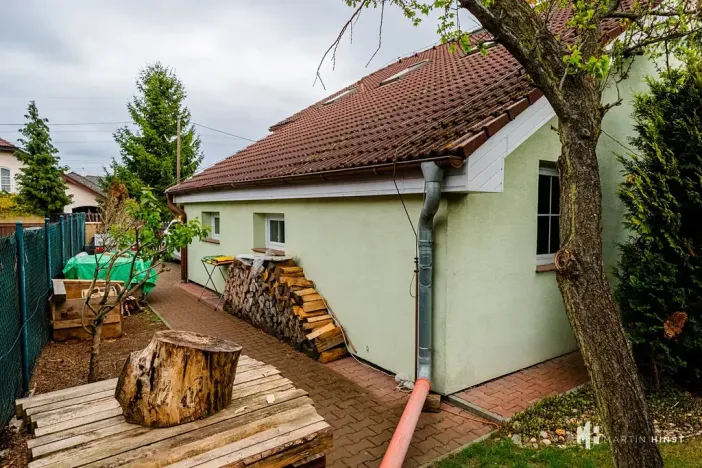 Prodej rodinného domu, Měšice, Na Rejdišti, 237 m2