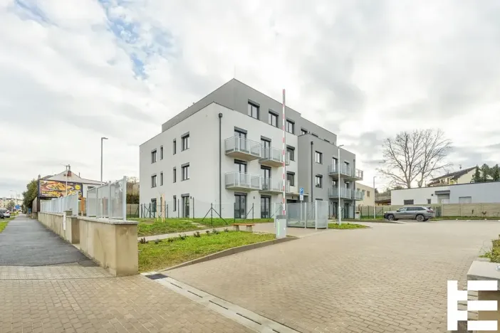 Prodej apartmánu, Kolín, Pražská, 70 m2
