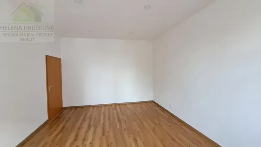 Pronájem bytu 3+kk, Ostrava, Hollarova, 85 m2
