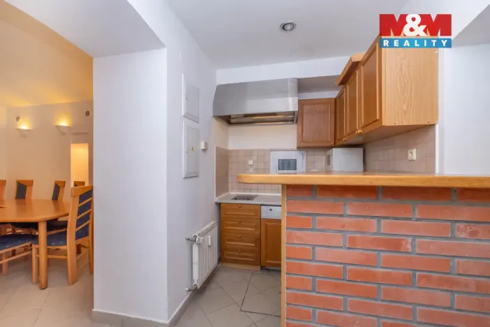 Pronájem kanceláře, Praha - Strašnice, Kolovratská, 61 m2