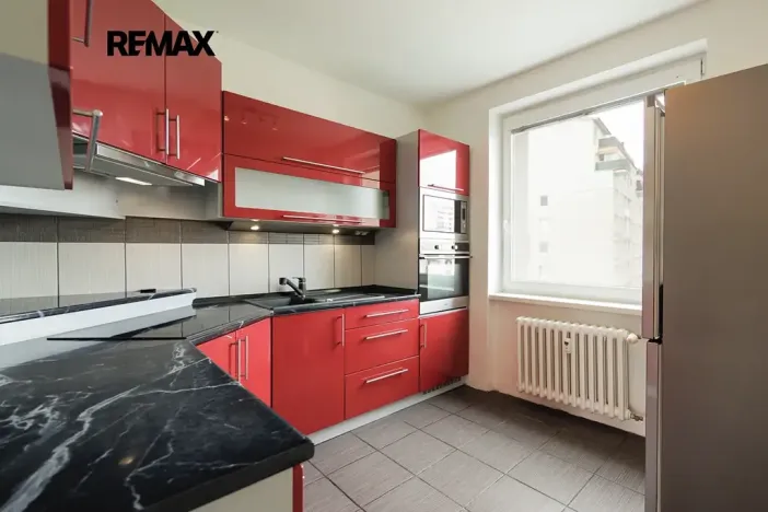 Prodej bytu 3+1, Praha - Letňany, Místecká, 68 m2