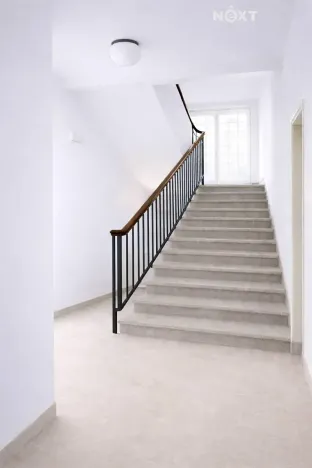 Prodej kanceláře, Praha - Záběhlice, U zákrutu, 19 m2