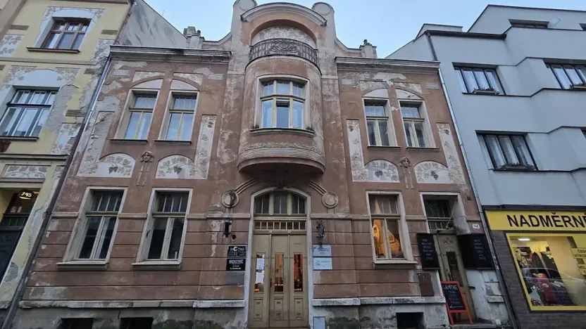 Pronájem bytu 1+kk, Pardubice, Jindřišská, 45 m2