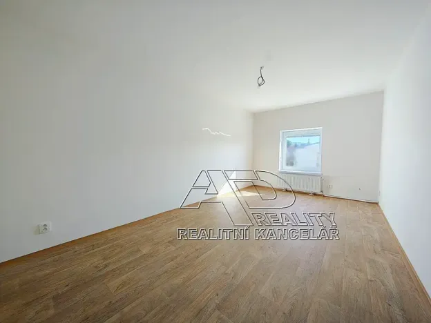 Pronájem bytu 2+kk, České Budějovice, 44 m2