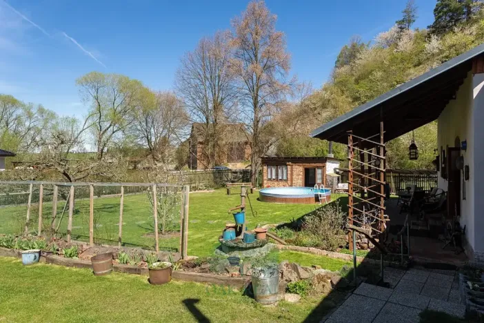 Prodej zemědělské usedlosti, Skomelno, 284 m2