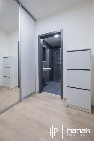 Pronájem bytu 2+kk, Brno, Nachová, 38 m2