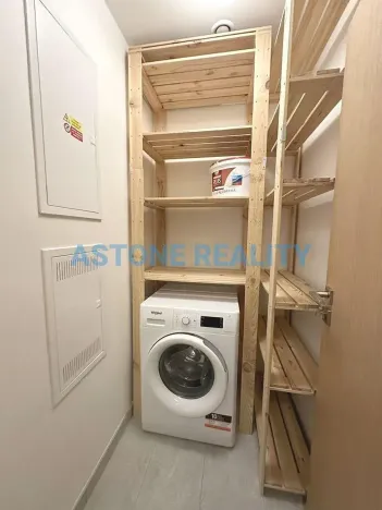 Pronájem bytu 2+kk, Praha - Karlín, U Mlýnského kanálu, 55 m2