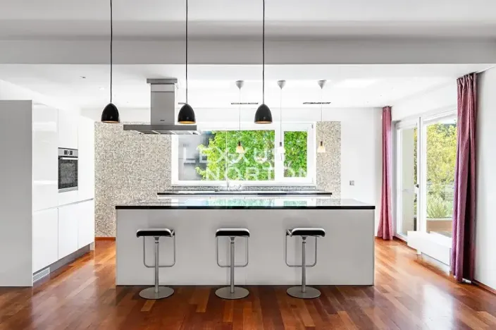 Pronájem rodinného domu, Praha - Dejvice, Hanzelkova, 280 m2