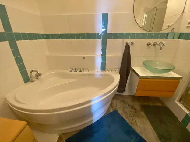 Pronájem bytu 2+kk, Praha - Troja, Krynická, 46 m2