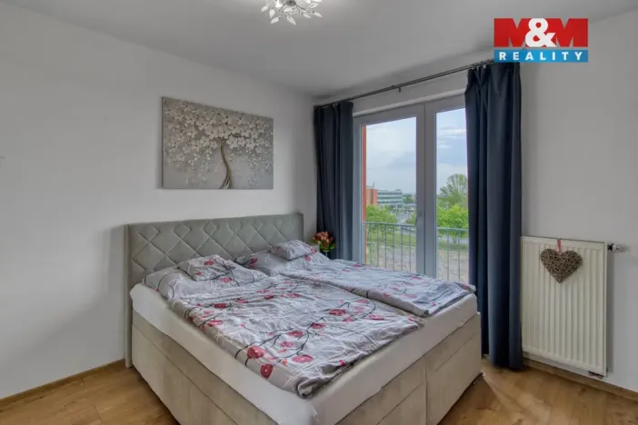 Prodej bytu 2+kk, Praha, Sazovická, 52 m2