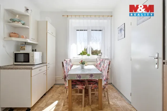 Prodej rodinného domu, Chabařovice, Masarykova, 170 m2