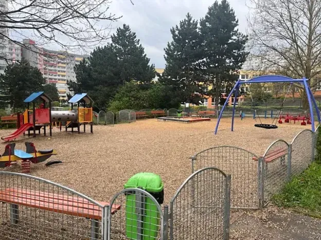 Prodej bytu 2+kk, Praha - Stodůlky, Sezemínská, 43 m2