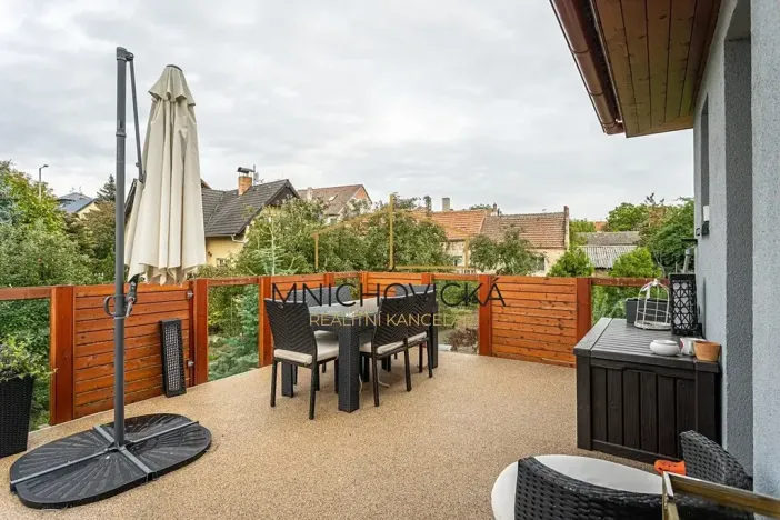 Prodej rodinného domu, Praha - Kolovraty, V Tehovičkách, 521 m2