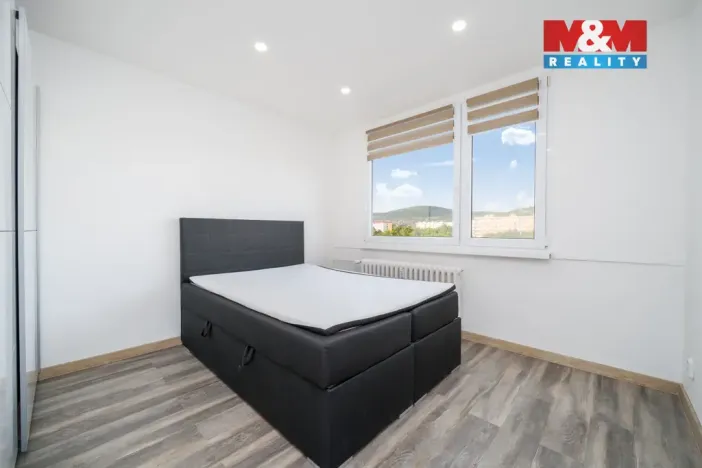 Prodej bytu 3+1, Ústí nad Labem - Severní Terasa, Svojsíkova, 68 m2