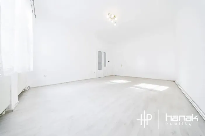 Prodej bytu 3+1, Olomouc, Komenského, 116 m2