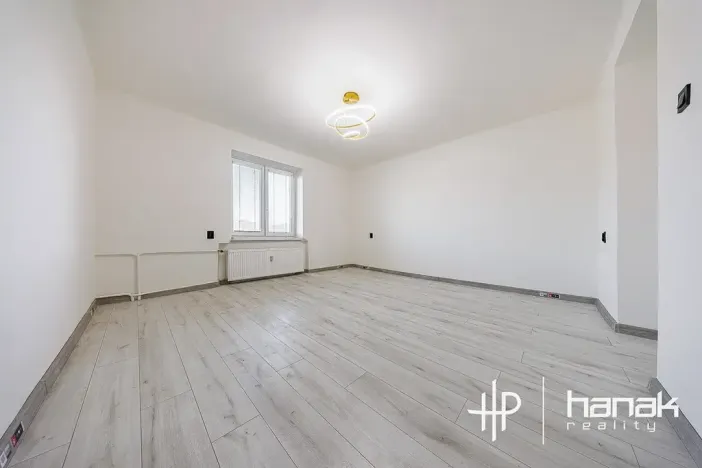 Pronájem bytu 2+1, Břidličná, 1. máje, 54 m2