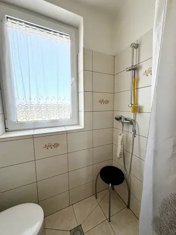Prodej bytu 3+1, Rostoklaty, 52 m2